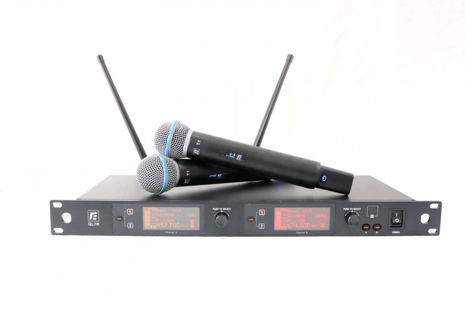RFIntell QL7R/T1-A 651,800-683,400 МГц 2-канальная радиосистема с 2-мя ручными микрофонами в Щербинке